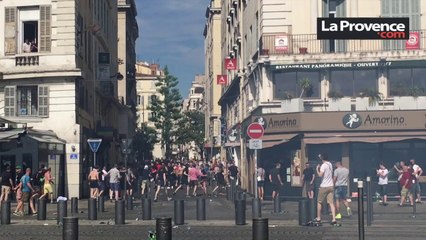 Russes et Anglais se battent dans les rues de Marseille