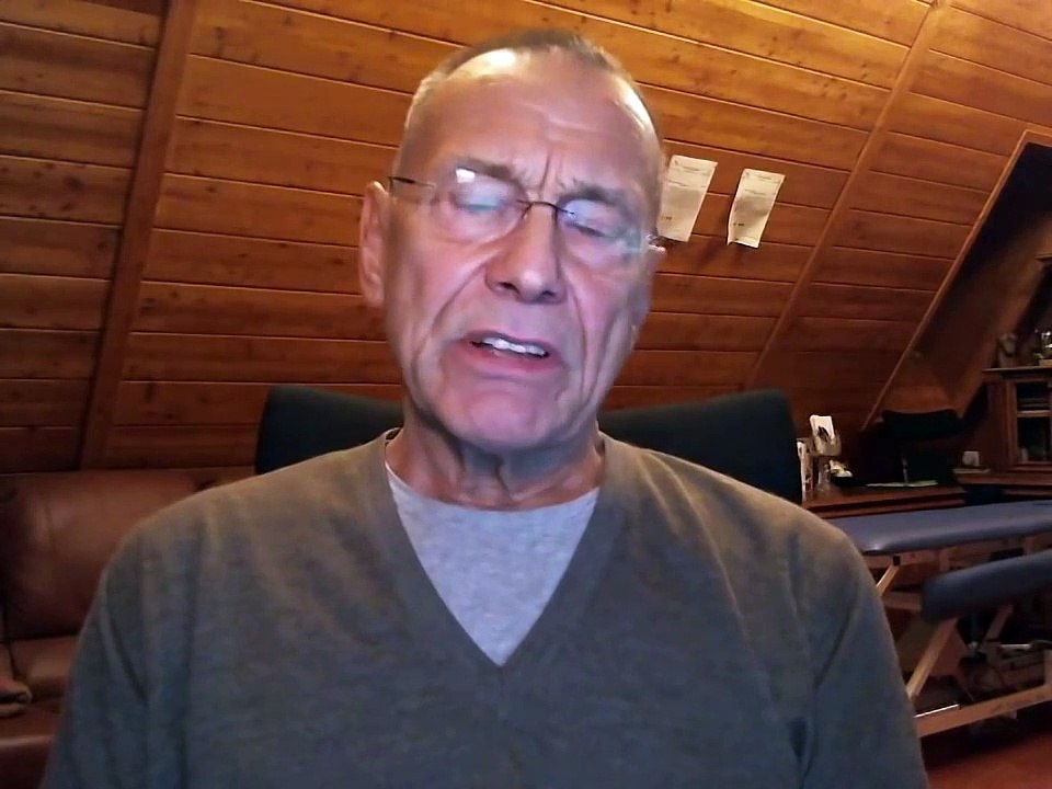 Брат Н. Михалкова А. Кончаловский: Россия не происходит из Киевской Руси. Она помогла ее уничтожить