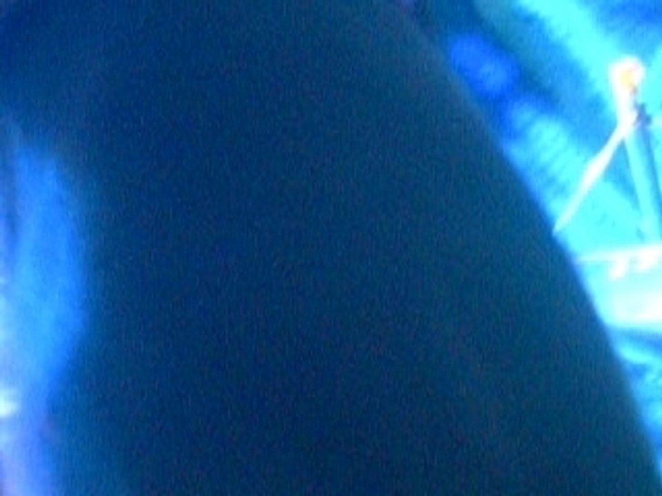 Solo Piano de Butterflies & Hurricanes au PDP 23/06/07 : 2/2