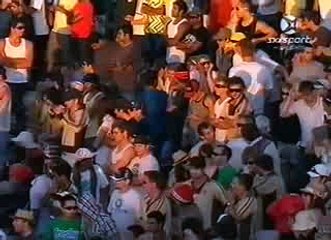 First Super Over Of T20 Cricket | Chris Gayle Smash 25 Runs of Daniel Vettori's Over