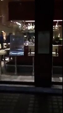 PPP Ministers Sharjeel Memon, insuted by an Pakistani guy