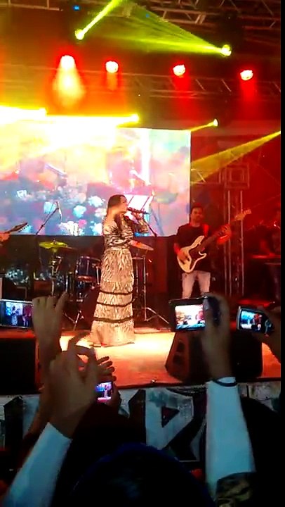 Damares - Dracma Perdida - 26/03/16 Embu das Artes