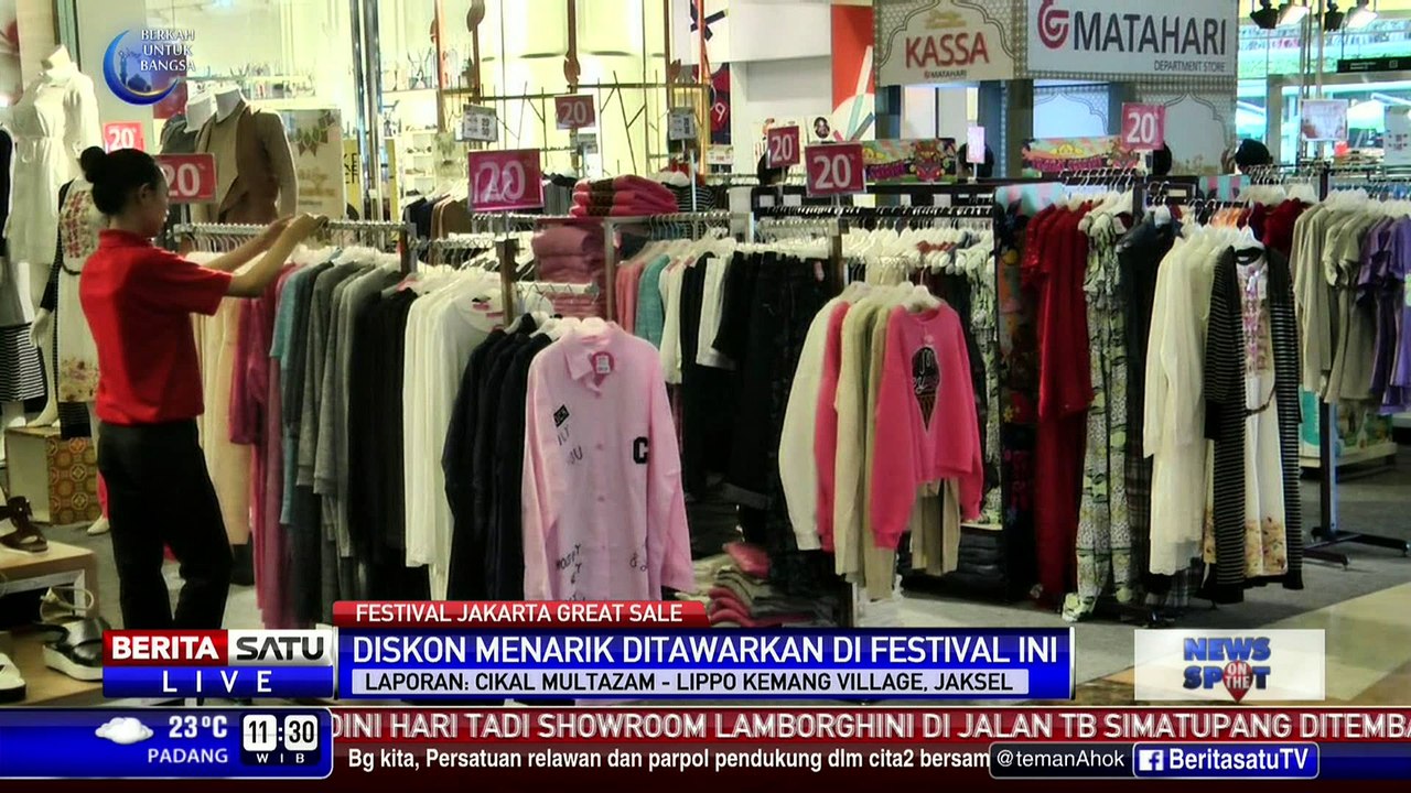 Diskon Hingga 70 Persen di Lippo Kemang Village