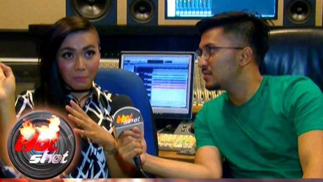 Hot Shot News Update Hubungan Spesial Denada dengan Ihsan Tarore - Hot Shot 12 Juni 2016