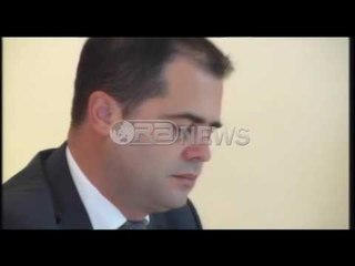 Ora News – Reforma në drejtësi, nis takimi Meta-Basha