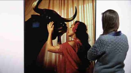 "¡Viva España!", el folclore español bajo la mirada irónica de Pilar Albarracín