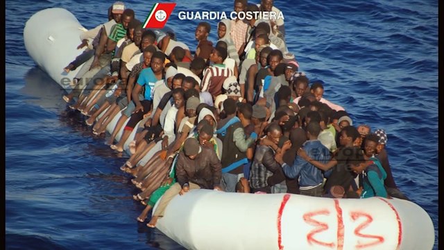 Italia rescata a más de 1.300 inmigrantes en 24 horas
