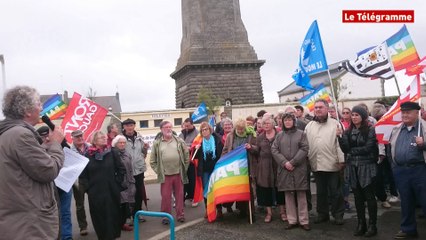 Penmarc'h. Rassemblement contre le tir de missile