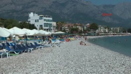 Kemer'de Sahiller Boş Kaldı, Turizmcinin Umudu Bayram Tatili
