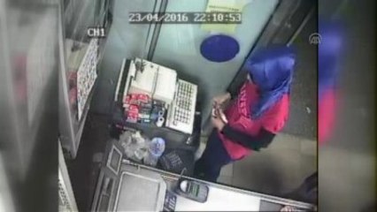 Silahlı Soygun Güvenlik Kameralarına Yansıdı