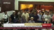 Malaysia’s former leader Mahathir Mohamad campaigns against PM Najib Razak