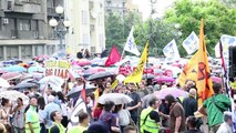 الآلاف يتظاهرون ببلغراد رفضا لمشروع عقاري اماراتي كبير