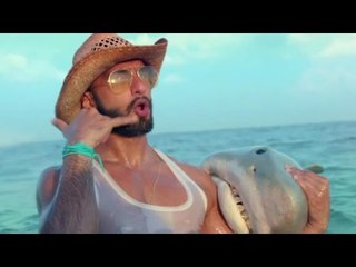 Ranveer Singh To Endorse Toothpaste Brand !