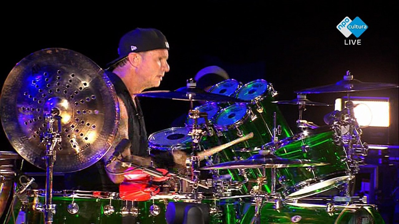 Red Hot Chili Peppers - Wet Sand