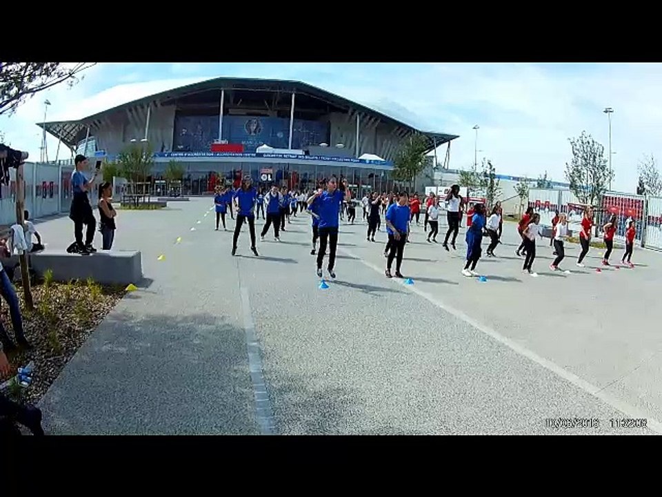G.Brassens Décines Flashmob EURO2016