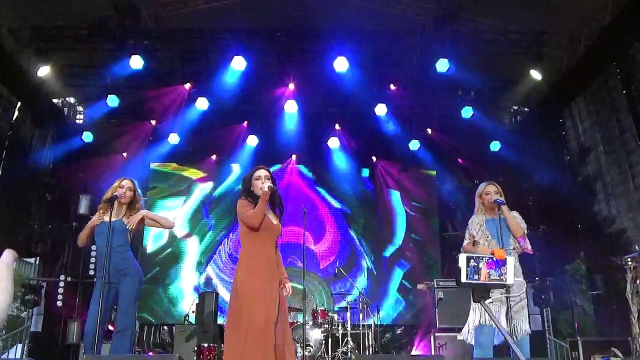 SEREBRO - Перепутала,Chocolate и Я тебя не отдам