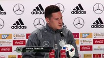 Julian Draxler - 'Stolz, mit Mesut Özil zu spielen' Fußball-EM 2016 in Frankreich