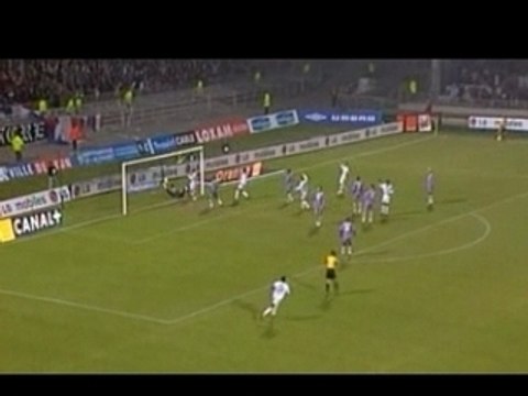Lyon - Toulouse - Coup Franc Juninho 35m