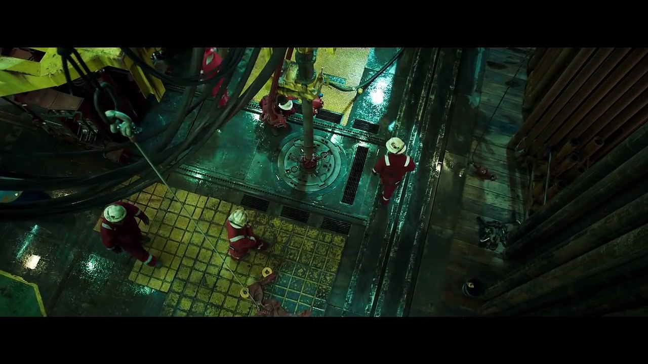 DEEPWATER HORIZON Official Trailer (2016) Mark Wahlberg, Kate Hudson
