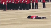 Un garde royal fait un malaise en pleine cérémonie de l'anniversaire de la reine d’Angleterre