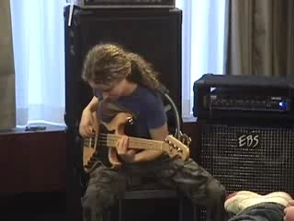 TAL WILKENFELD- BASS SOLO AT BASS DAY CLINIC 06