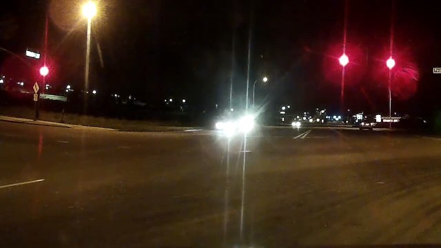 Vengeance d'un automobiliste contre un motard qui le harcèle !