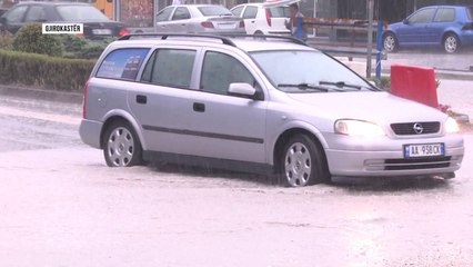 Moti i keq, probleme në Tiranë - Top Channel Albania - News - Lajme