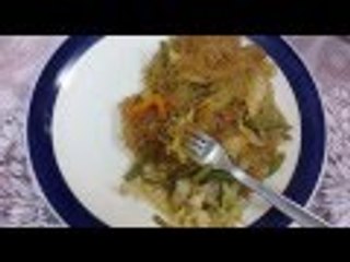 How to cook Pancit (Philippines Recipe Lutong Bahay) by Raj Vitthalpura