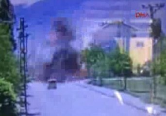 Tunceli'de patlama anı güvenlik kamerasında