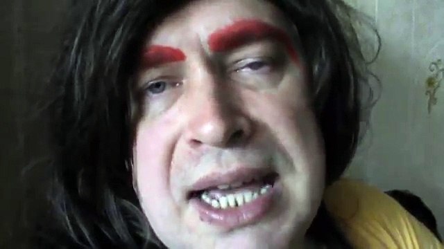 Man Refbatch — Это я красные брови