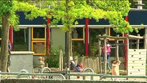 Ouders kleuter die XTC-pil at waarschuwen andere ouders en kinderen - RTV Noord