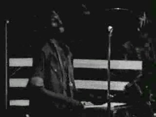 Autumn leaves ( by African musicians /solo percu)