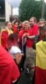 Ambiance Diables rouges au Stade Machtens avant Italie-Belgique