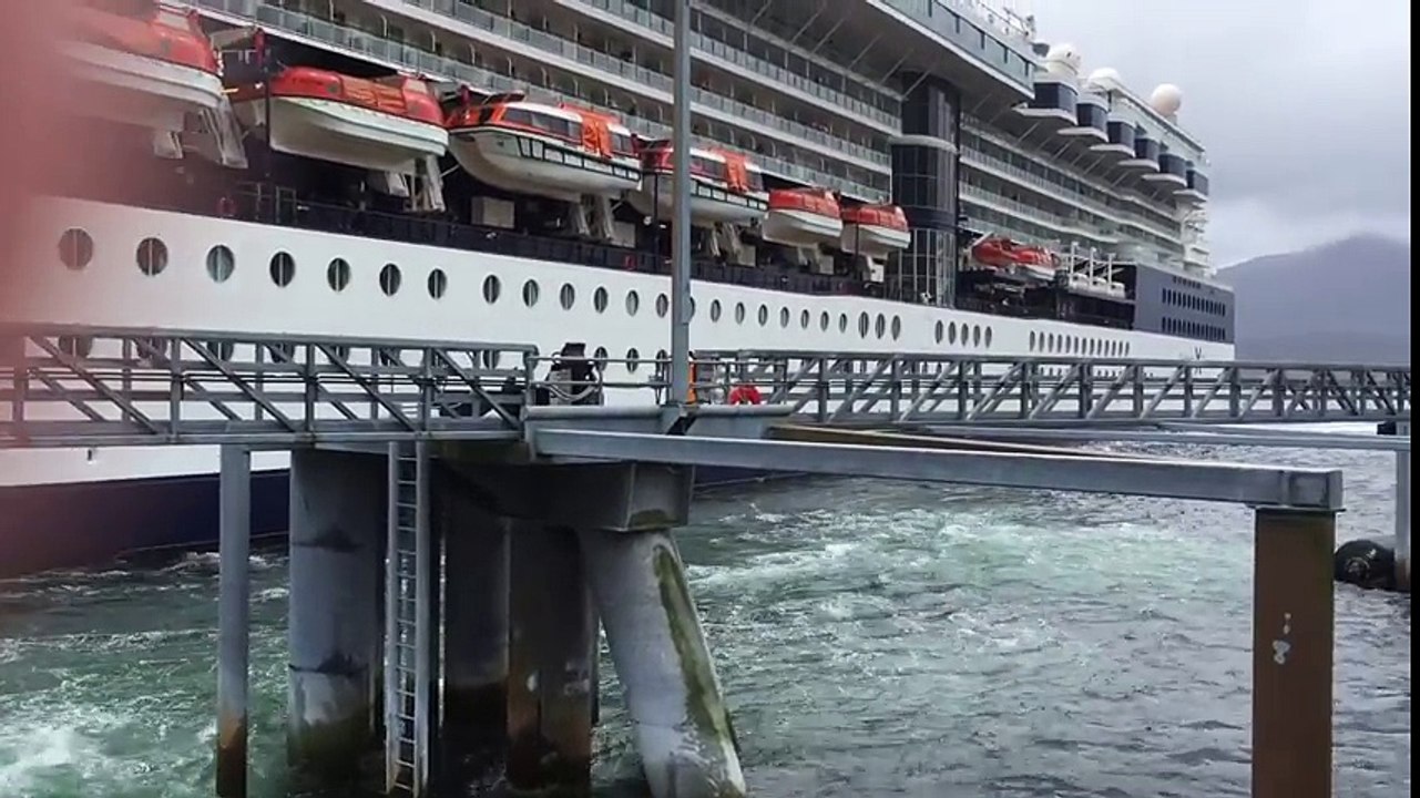 Celebrity Infinity slams into Ketchikan Dock 06 03 16