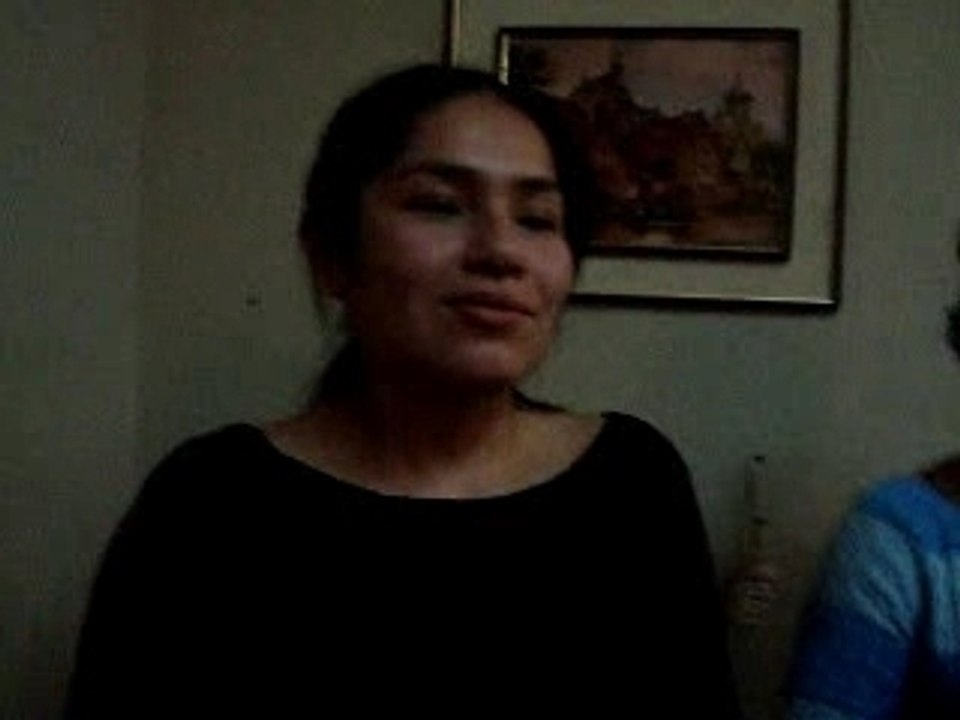 Mi hermanita cantando jajaja