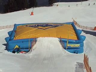 Fiss Snowpark 2010-04-16 11:28:25 o