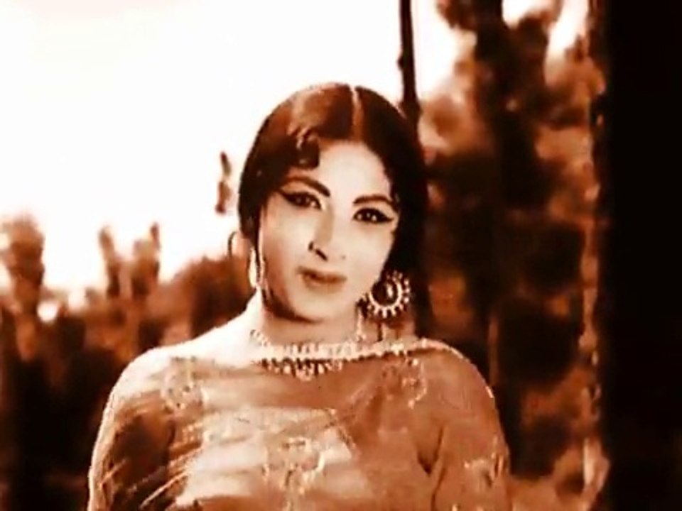 tum hi ho mehboob mere iren parveen Aaina