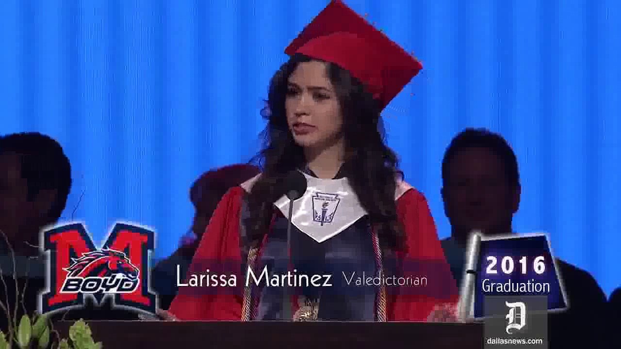 Sans-papiers et première de sa classe, son discours anti-Trump devient viral