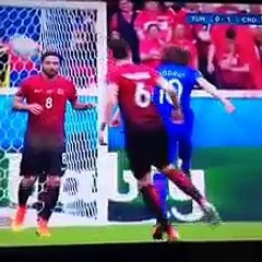 Euro 2016 - Siêu tuyệt phẩm của Luka Modric