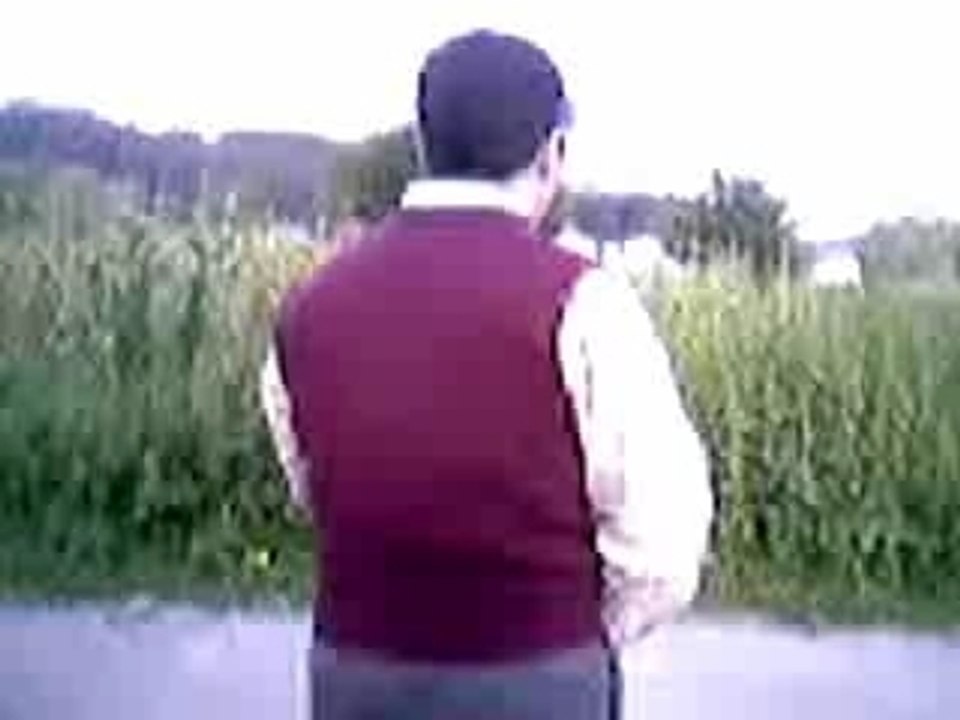 Hostia a Joaquinito por mirar el maizal - No digas nada