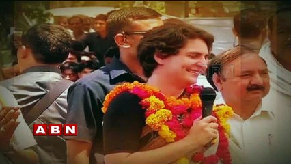 Enter Priyanka Gandhi ? Cong may have found its Brahmastra for UP polls