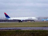 Delta airlines 767-300ER take off RW 27 at schiphol