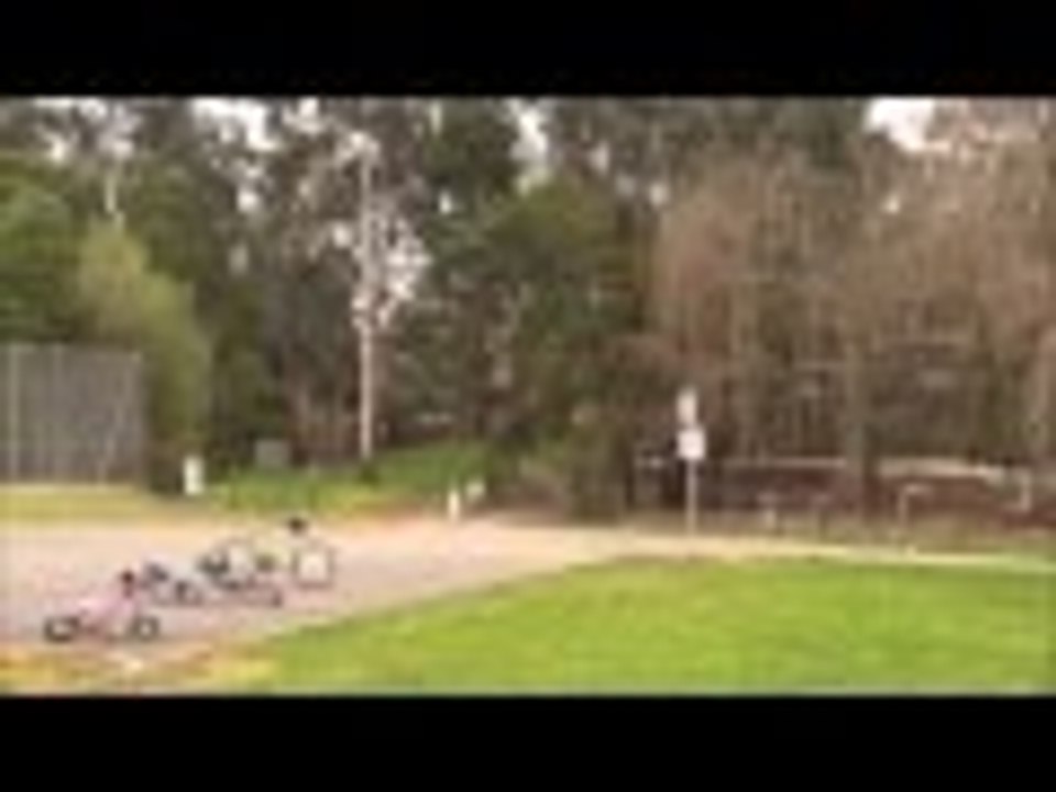 Camerons miniquad flying