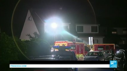 France : armed man ‘claiming allegiance to IS group’ stabs policeman to death