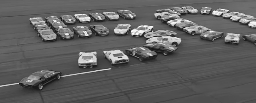 VÍDEO: Reúnen 50 Ford GT40 en honor al triunfo en Le Mans en 1966