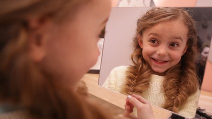 Tuto coiffure : des tresses XXL pour votre fille !