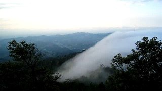 頭嵙山的雲瀑(一)98.1.26大年初一攝影