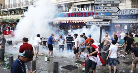 EURO 2016 İçin Fransa'da Bulunan 29 Rus Taraftar Sınır Dışı Edildi