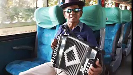 Ao som da sanfona do seu Joaquim