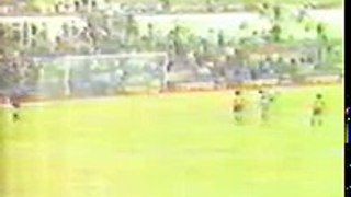 Gol de Abdeneve a Independiente (Boca 2-Ind. 1 23-12-84)